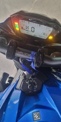 SUZUKI GSX-S750A 